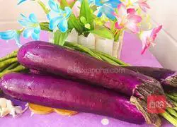 Illustration of how to make fried eggplant and beans 1