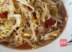 Illustration of how to make spicy and sour mung bean sprouts 8