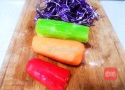 Illustration of how to make tofu mixed with three shreds 1