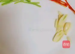 Illustration of how to make spicy and sour potato shreds 1