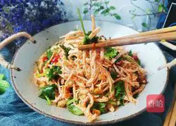 Illustration of how to make cold shredded chicken 15