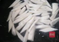 Illustration of how to stir-fry iron yam 3