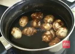 Illustration of how to make onion-flavored taro 3
