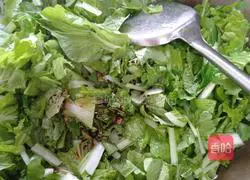 How to stir-fry the Chinese cabbage Illustration 7