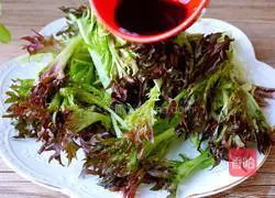 Illustration of how to make vinegar and bitter chrysanthemum 9