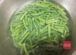 Cold Spicy Cowpea Recipe Illustration 3