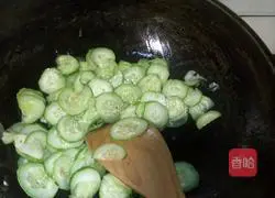 Starch cucumber recipe illustration 5