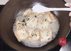 Illustration of how to make beer golden tofu 9