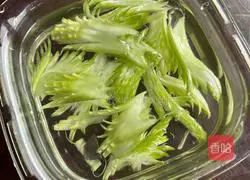  Illustration of what to do when the flowers bloom 5