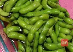 Illustration of how to make fragrant edamame 7