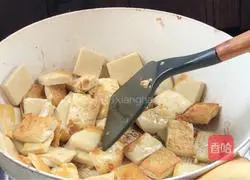 Green tomato sauce Illustration of how to cook dried tofu 6