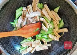 Illustration of how to make delicious, nutritious and weight-loss cucumber and yuba soup 4