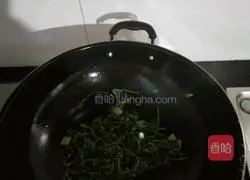 Illustration of how to make purslane scrambled eggs 5