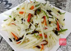 Illustration of how to stir-fry shredded yam 7