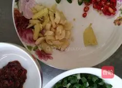 Illustration of the improved version of grilled fish cubes 2