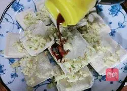 Illustration of how to make steamed stinky dried tofu 6