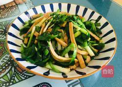Illustration of how to make fried leeks with dried fragrant leeks 9