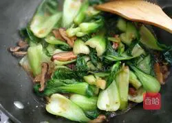 Illustration of how to make vegetables with mushroom sauce 8