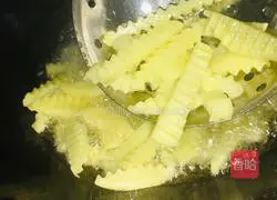 Illustration of how to make fried wolf-tooth potatoes 6