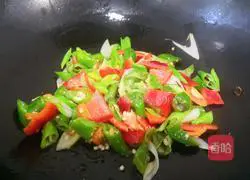 Illustration of how to make fried tofu with green onions 4