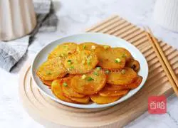 Illustration of how to make oyster sauce potato slices 11