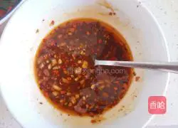 Illustration of how to make cold shredded king oyster mushrooms 14