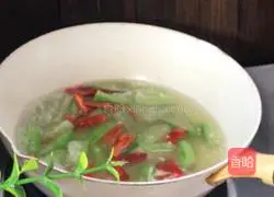 Illustration of how to make cold loofah 9