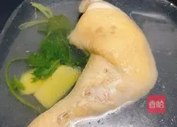 Illustration of how to make saliva chicken 3