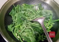 Illustration of how to make stir-fried pumpkin tips 7