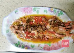 Illustration of how to make steamed garlic black tiger shrimp 5