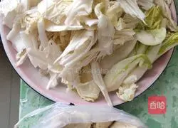 Illustration of how to make cabbage stewed with tofu 1