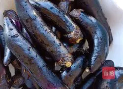 Illustration of how to make garlic and eggplant 1