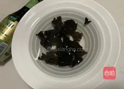 Illustration of how to make black and white vegetables 2