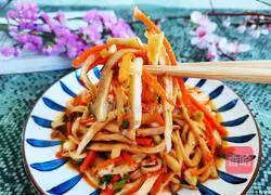 Illustration of how to make cold shredded king oyster mushrooms 16