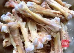 Lemon Chicken Feet Recipe Illustration 2