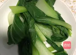 How to stir-fry green vegetables and mushrooms Illustration 7