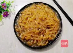 Illustration of how to make pickled vegetable noodles 16