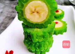 Illustration of how to make banana bitter melon rolls 9