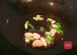 Illustration of how to make quick-hand stir-fried cauliflower 4