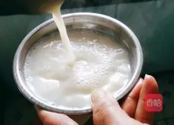 Illustration of how to make bean curd 13