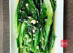 Illustration of how to make lettuce leaves with oyster sauce 7