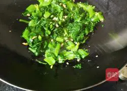 Illustration of how to make garlic braised vegetables 9