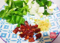 Illustration of how to make stir-fried cauliflower 3