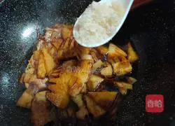 Illustration of authentic braised bamboo shoots in oil 7