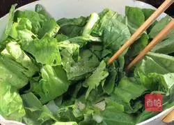 Fry the enoki mushrooms Illustration of how to make cabbage 7