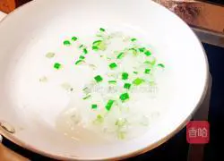 Illustration of how to make sweet and sour lotus root 5