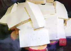 Illustration of how to make radish, cabbage and tofu stewed 12