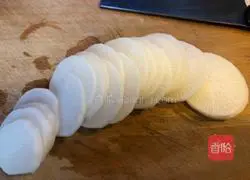 Steamed Illustration of how to make white radish 1