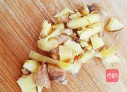 Illustration of how to make stir-fried konjac with spicy sauce once you learn it 7