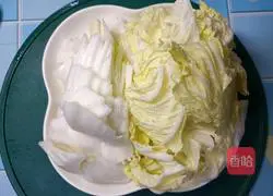 Illustration of how to cook cabbage and tofu stew 3